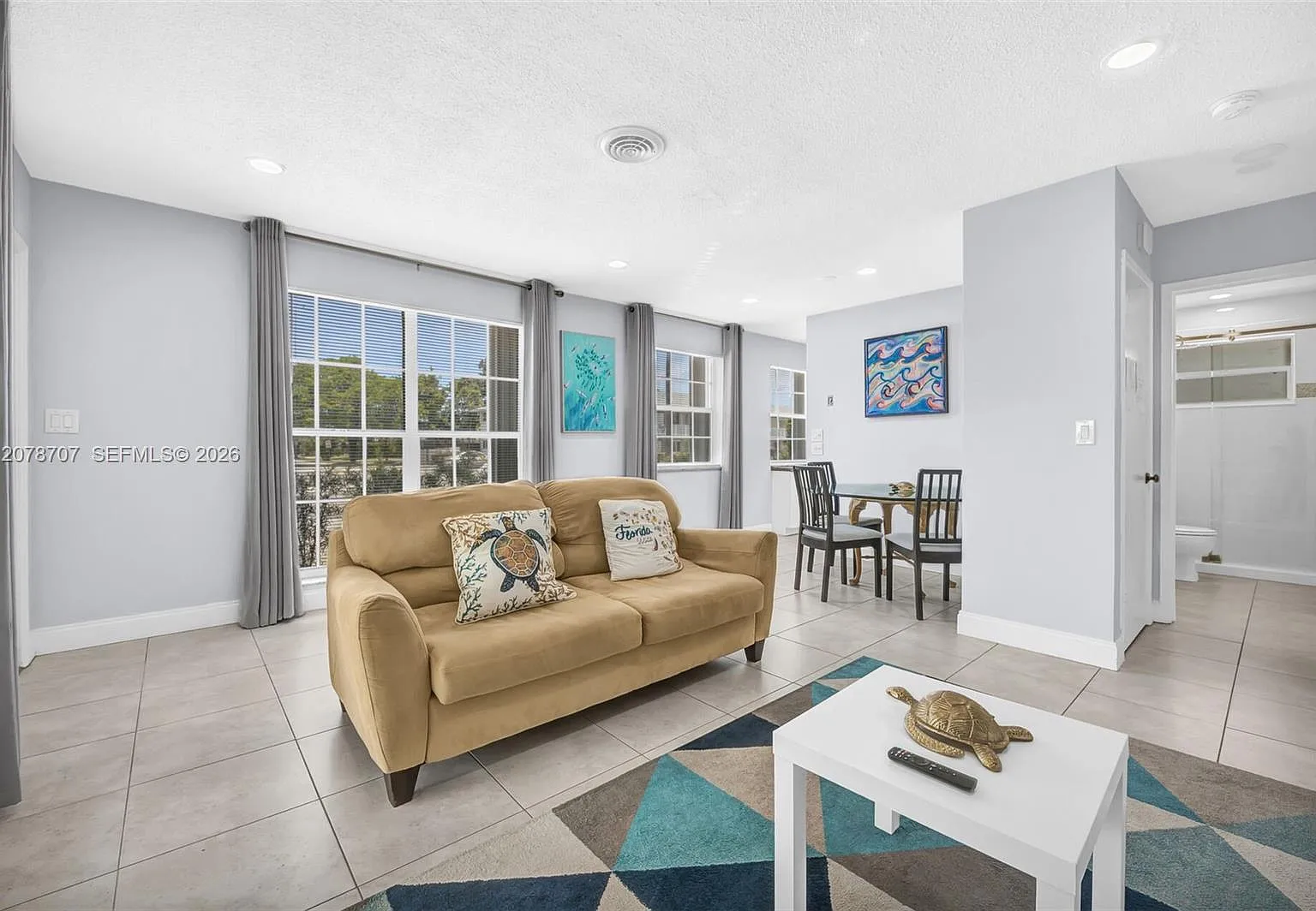Coral Ridge Add — Photo 2