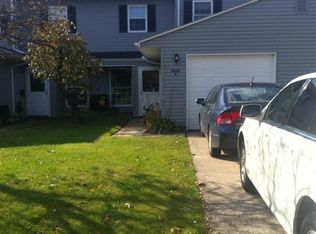 6842 Colonial Dr APT C, Mentor, OH 44060