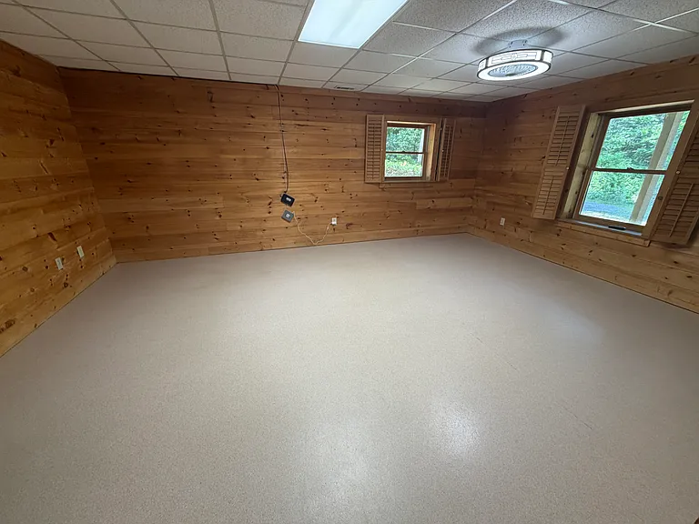 1060 Horseshoe Bend Rd — Photo 17