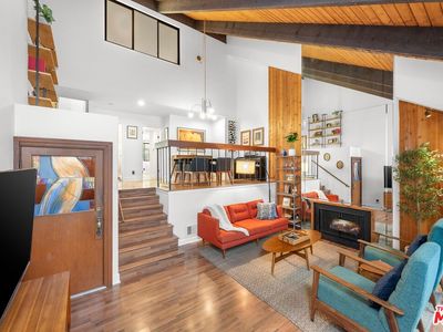 5121 Westpark Dr #105, North Hollywood, CA, 91601