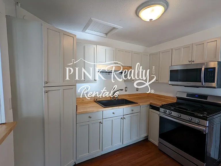 118 Lafayette Rd — Photo 21