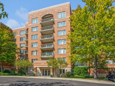 390 S Western Ave APT 211, Des Plaines, IL, 60016