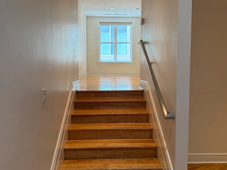 240 S Main St #302 — Photo 4