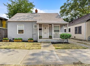 2427 W St, Sacramento, CA