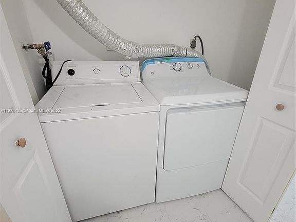 2nd image of 8290 Lake Dr APT 219