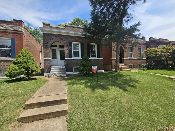 4754 Alaska Ave, Saint Louis, MO 63111