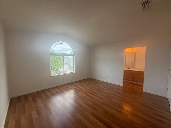 9962 Tarzo Way, Elk Grove, CA 95757