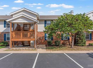 1071 Hidden Ridge Trl, Valley Park, MO 63088