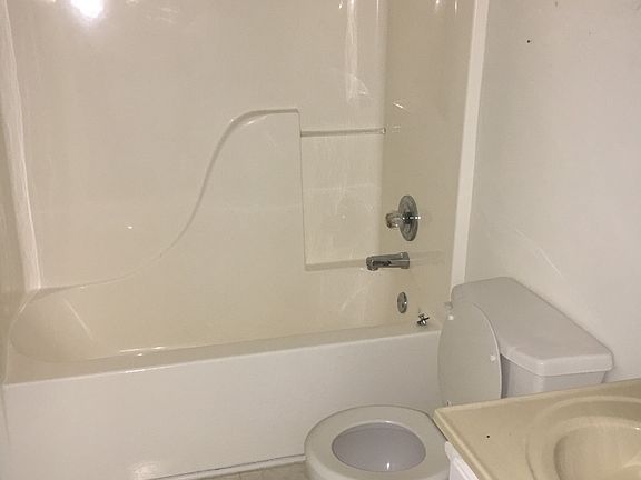 2nd image of 125 Lannes West Dr