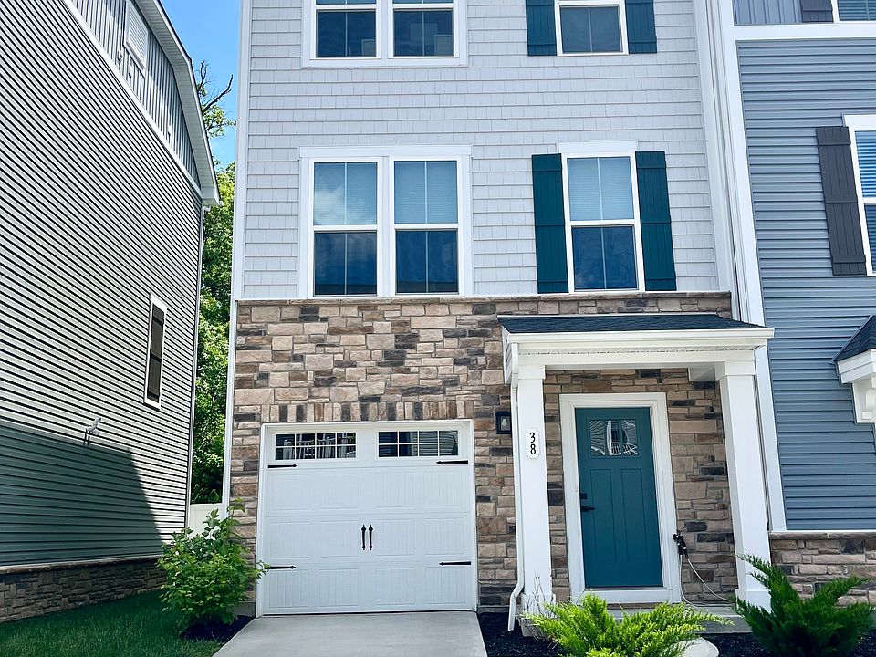 1st image of 38 Wentworth Ln