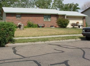 2921 Belmont Pl, Garden City, KS 67846