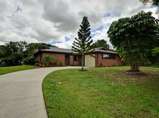 1212 Seahouse St, Sebastian, FL 32958