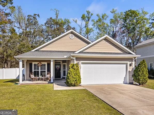 124 Pecan Pointe Rd W, Brunswick, GA 31525