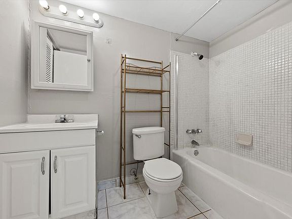 3rd image of 1500 N Congress Ave #1500A120