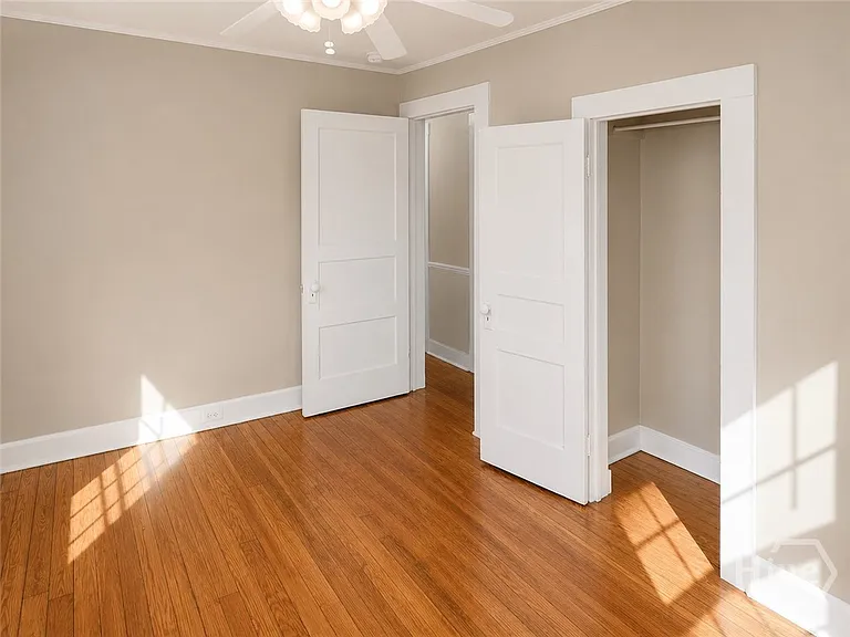 312 N Jefferson St NE — Photo 12
