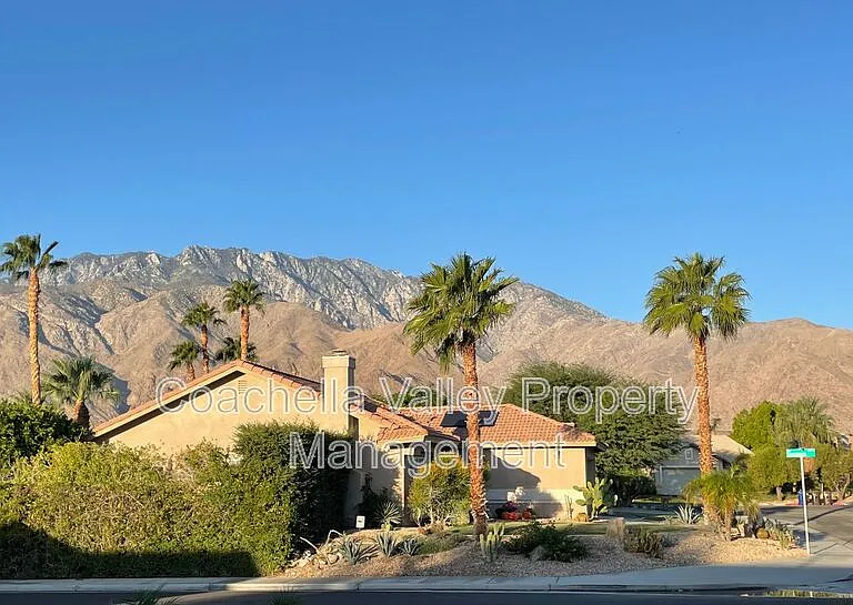 2162 Shannon Way — Photo 25