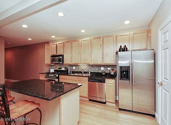 5th image of 6431 N Bell Ave #3S