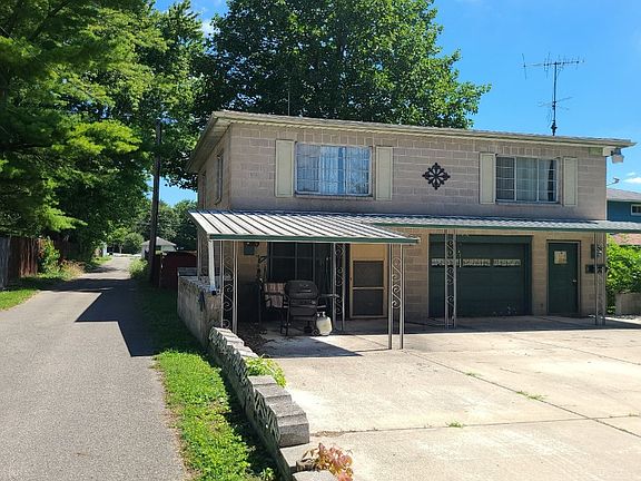 3rd image of 402 E Madison St