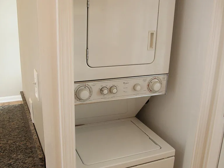 821 Westgate Ave #2S — Photo 10