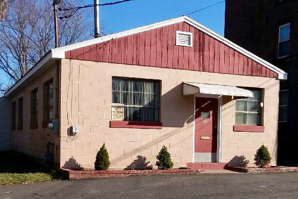 1st image of 50 Saint Johns St