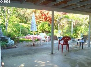 66596 Waymire Rd, North Bend, OR 97459