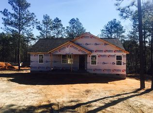 285 Pickett Cir, Vass, NC 28394
