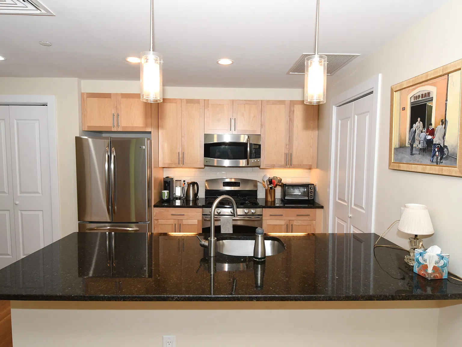321 Hammond Pond Pkwy — Photo 2