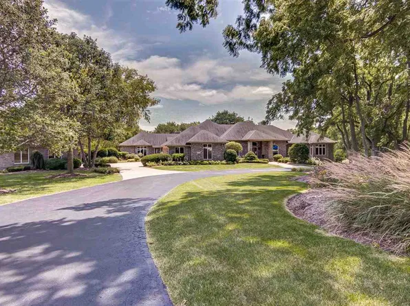 11409 Inverway, Belvidere, IL 61008