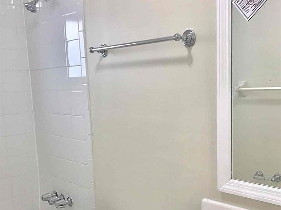 9825 NW 25 Ct 7