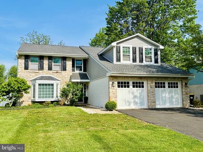 879 Village Cir, Blue Bell, PA, 19422