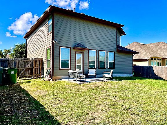 5th image of 106 Green Haven Dr