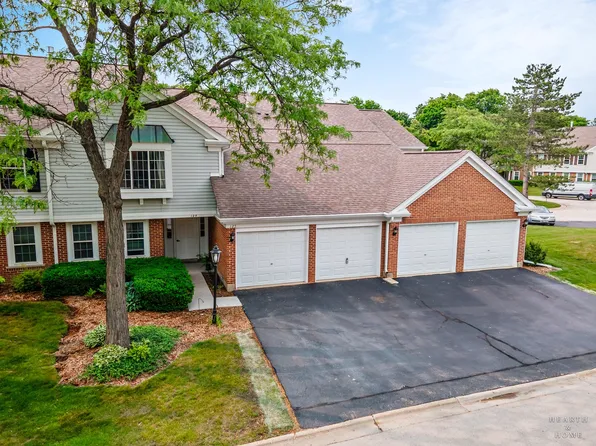 125 Rob Roy Ln APT C, Prospect Heights, IL 60070