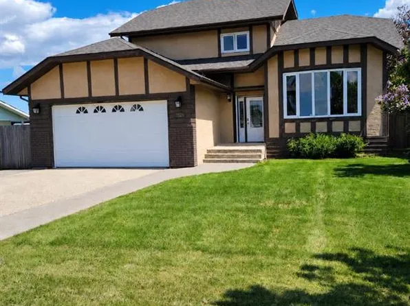 5521 W 46th St, Rimbey, AB T0C 0M0