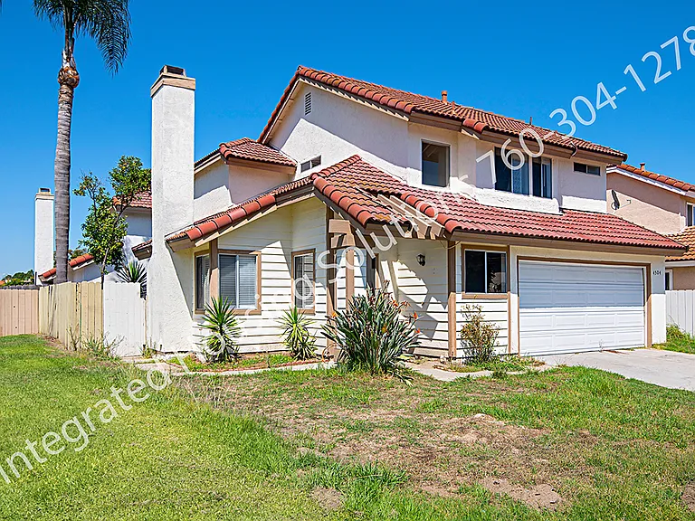 4504 Goldfinch Way — Photo 1