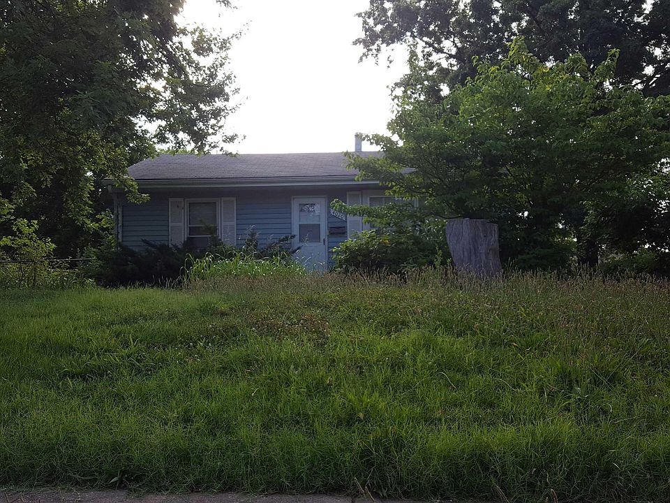 1st image of 4020 Geraldine Ave