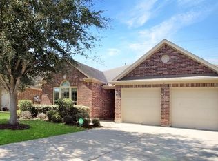2304 Lilac Breeze Ln, Pearland, TX 77584