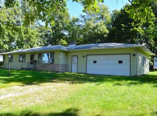 1911 S Raber Rd, Columbia City, IN 46725