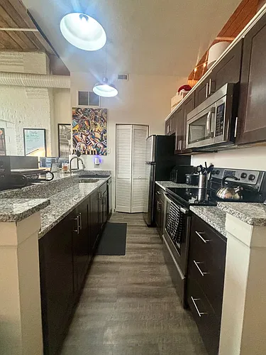 Floor plan 313