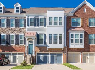 43564 Heritage Gap Ter, Chantilly, VA 20152