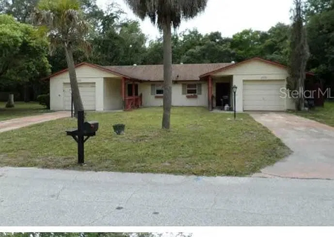 2 bed, 1000 sqft, $1,300 — Photo 1