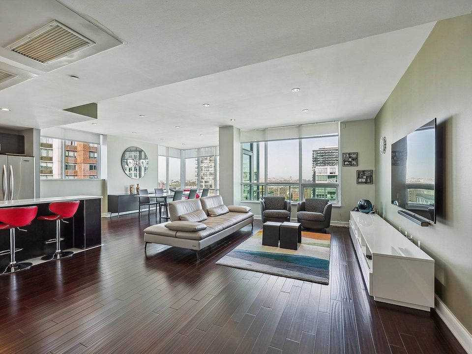 1st image of 20 Newport Pkwy #Penthouse B