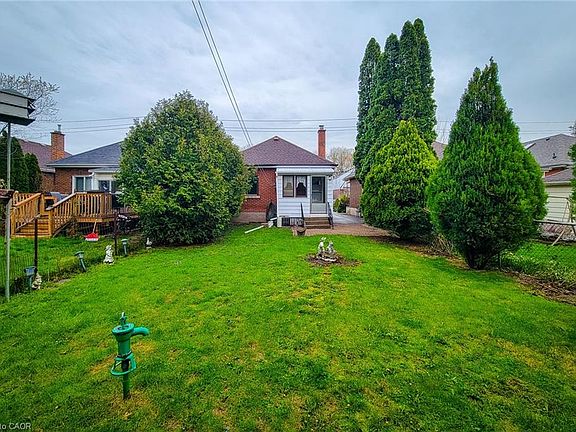 5th image of 187 Paradise Rd N
