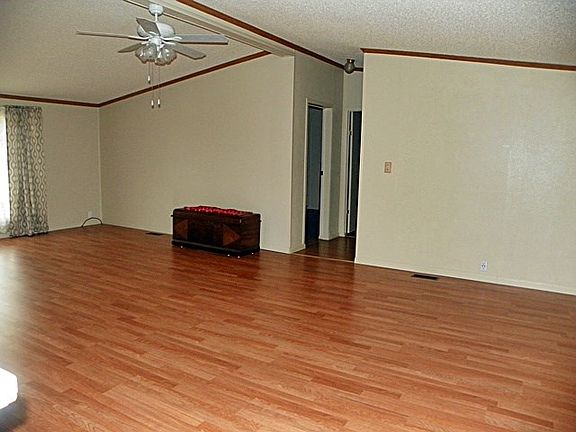 2nd image of 508 E Highway 160