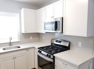 121-2 W Adams St #2, Somerville, MA 02144