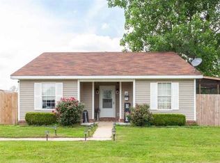 310 Sharon Dr, Trumann, AR 72472