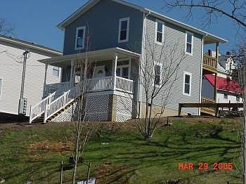 1st image of 607 Bullitt Ave SE