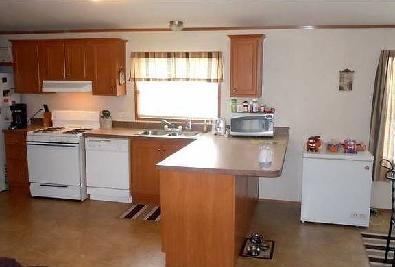 KITCHEN-DINING