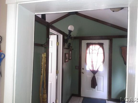 4th image of 614 N Evans St