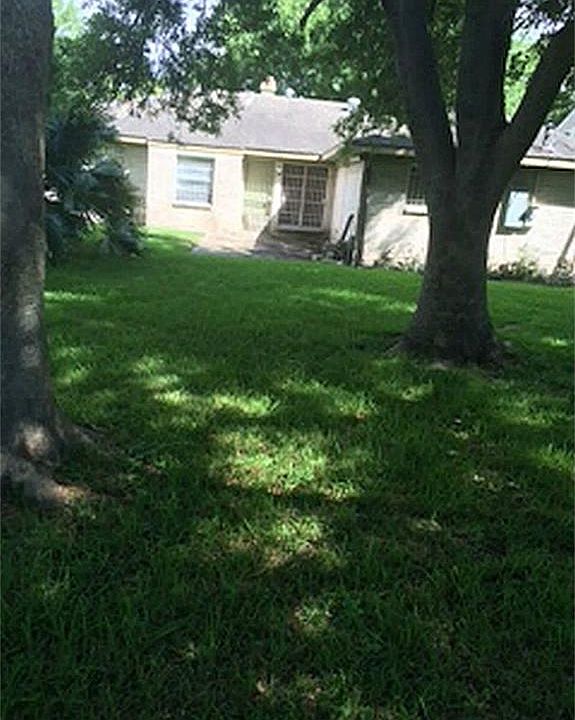 1st image of 11323 Hazen St