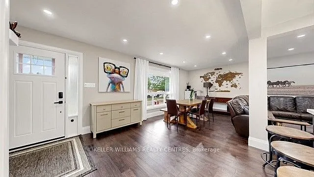 29 Bronte Cres #UPPER — Photo 14